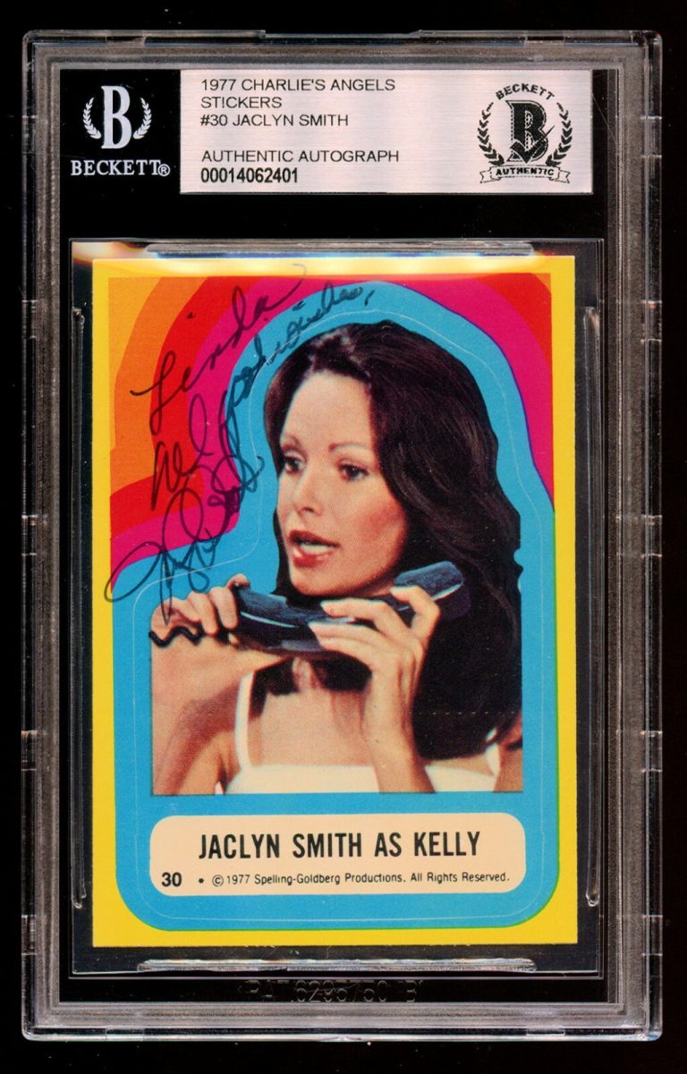 Jaclyn Smith / Kelly #30 signed autograph 1977 Charlie's Angels Sticker Card BAS