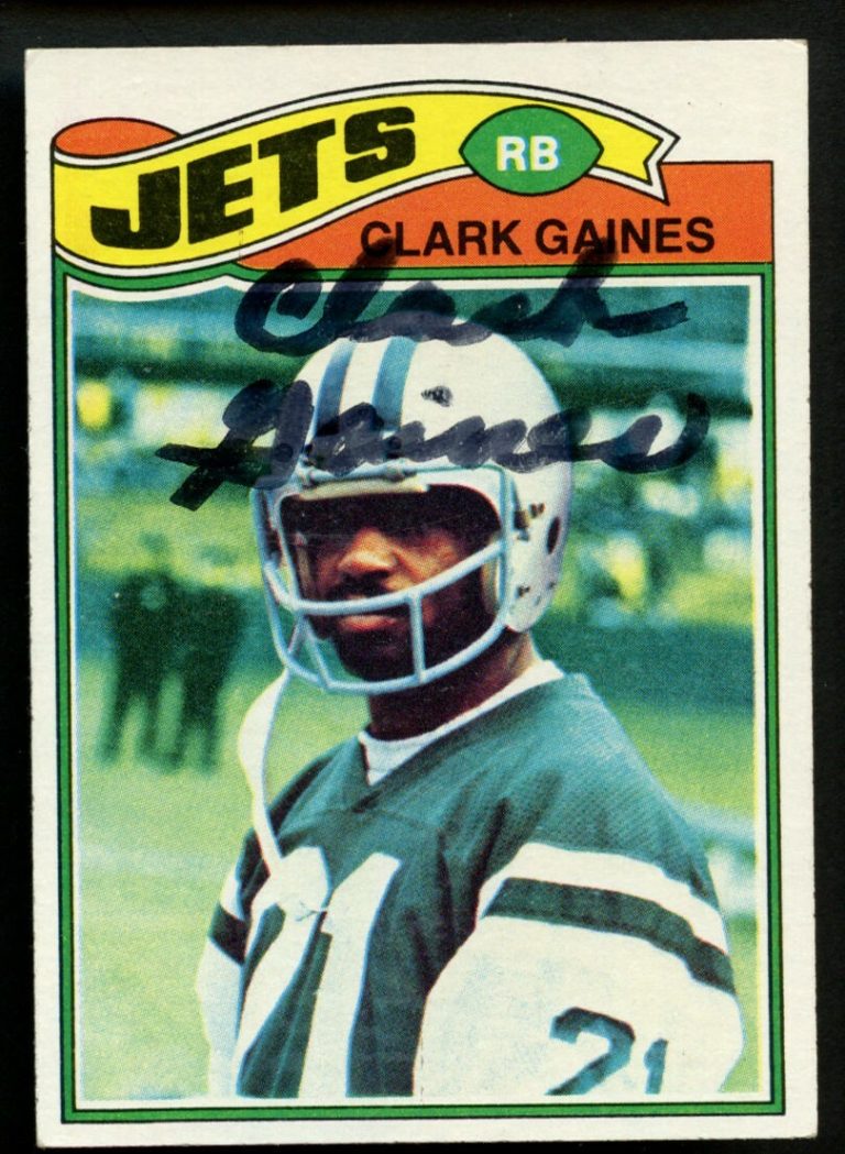 Clark Gaines #306 signed autograph auto 1977 Topps Football Trading Card
