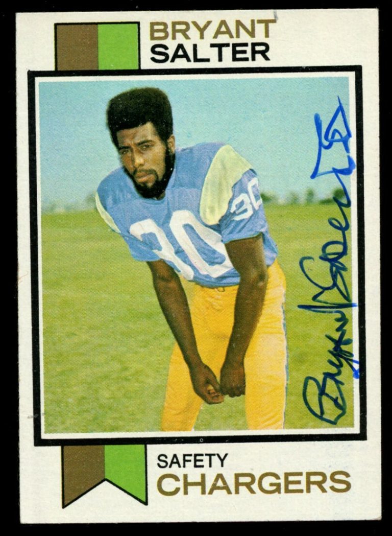 Bryant Salter #67 signed autograph auto 1973 Topps Football Trading Card