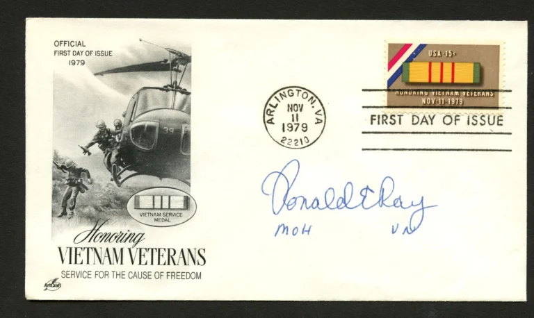 Ronald E. Ray signed autograph FDC Medal of Honor Recipient US Army Vietnam