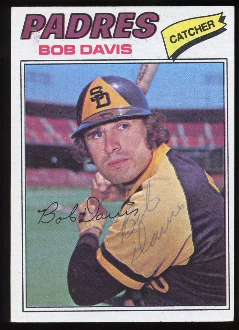 Bob Davis #78 signed autograph auto 1977 Topps Baseball Trading Card