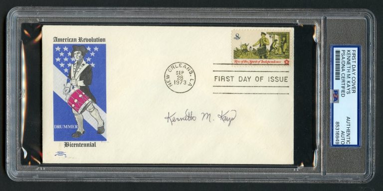 Kenneth M Kays signed autograph FDC MOH Recipient US Army Vietnam PSA Slabbed