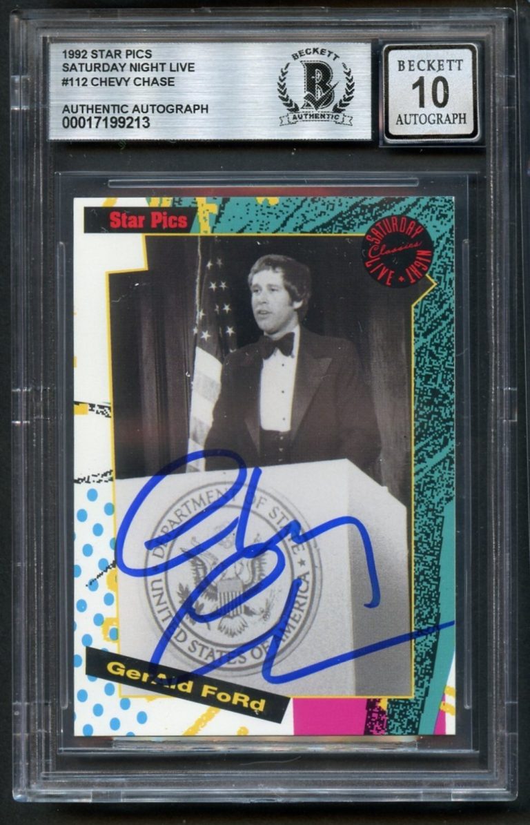 Chevy Chase #112 signed 1992 Star Pics Saturday Night Live BAS Auto Grade 10