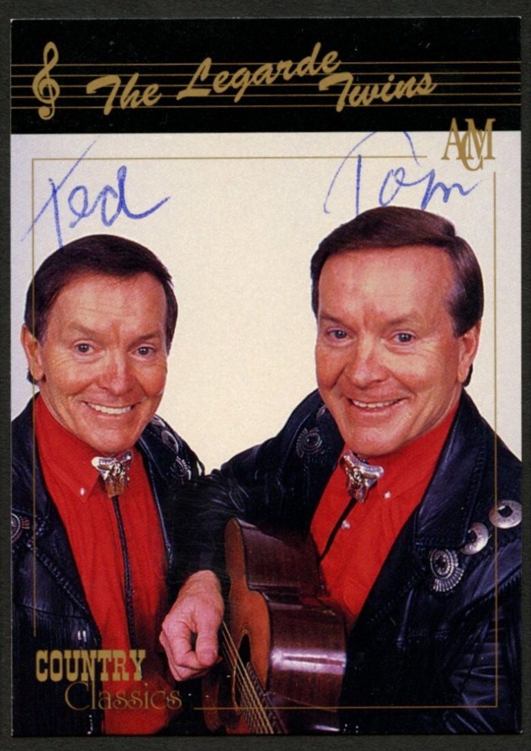 The Legarde Twins #87 signed autograph 1992 Collect-A-Card Country Classics