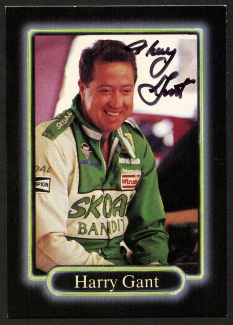 Harry Gant #33 signed autograph auto 1990 Maxx NASCAR Racing Trading Card