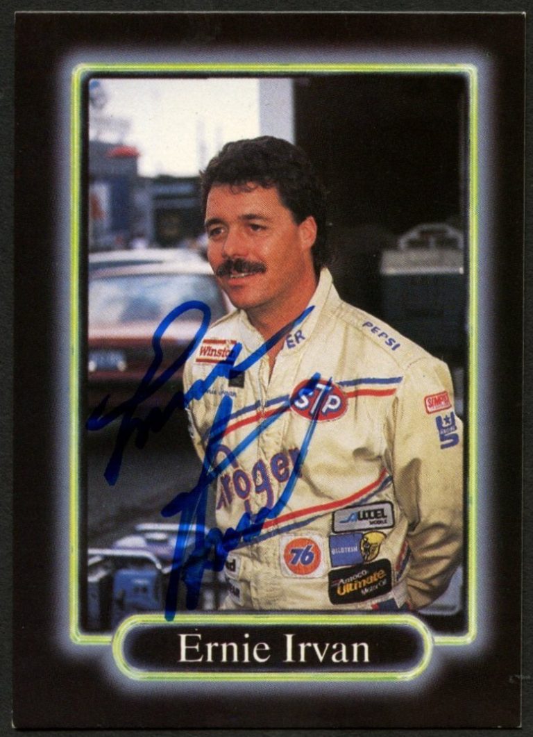 Ernie Irvan #2 signed autograph auto 1990 Maxx NASCAR Racing Trading Card