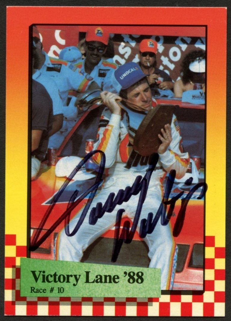 Darrell Waltrip #150 signed autograph auto 1989 Maxx NASCAR Racing Trading Card
