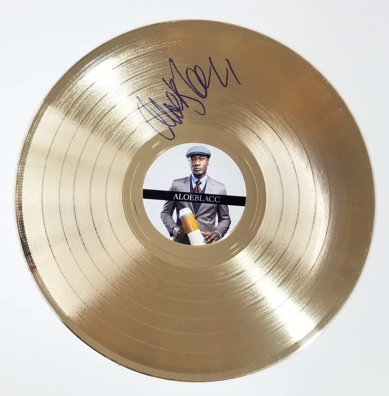 Aloe Blacc R&B singer REAL hand SIGNED 12