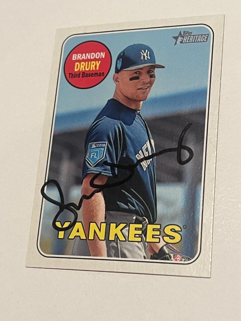 SIGNED BASEBALL CARD AUTO TOPPS 2018 HERITAGE BRANDON DRURY NEW YORK YANKEES 654