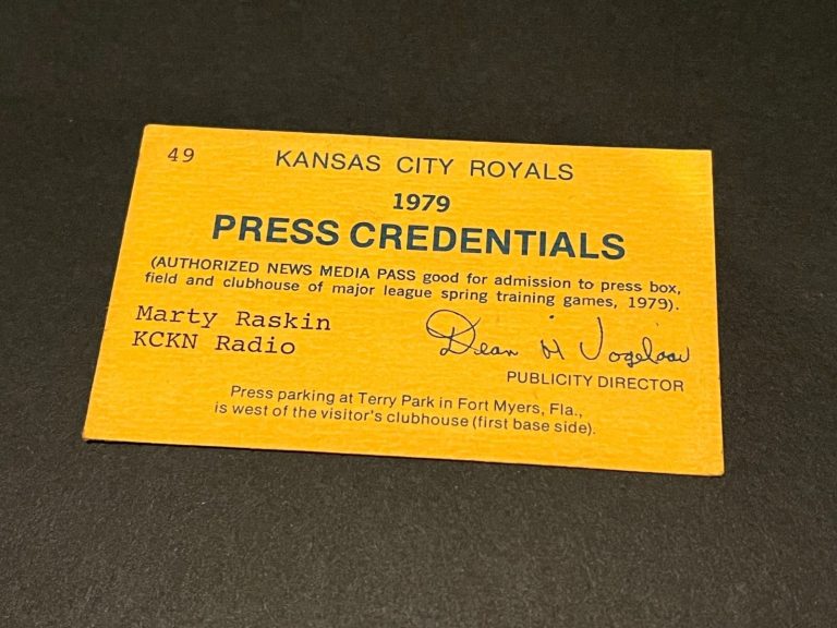 1979 PASS KANSAS CITY ROYALS MEDIA CREDENTIAL *NOT A TICKET VINTAGE KCKN RADIO