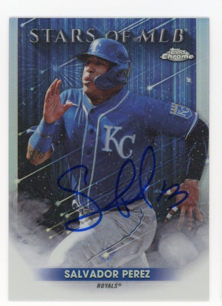 SIGNED BASEBALL CARD AUTO KC ROYALS SALVADOR PEREZ 2022 TOPPS CHROME #SMLBC46