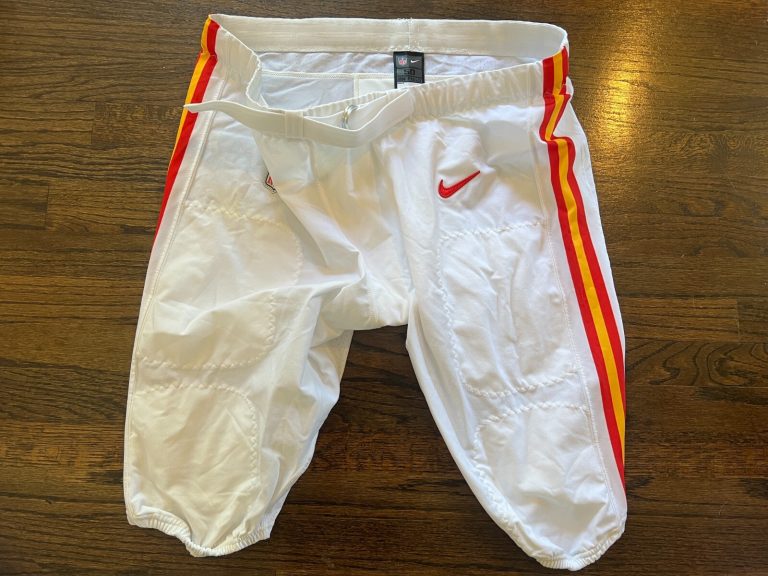 2022 GAME ISSUED KANSAS CITY CHIEFS FOOTBALL PANTS * NOT USED * WHITE SIZE 50