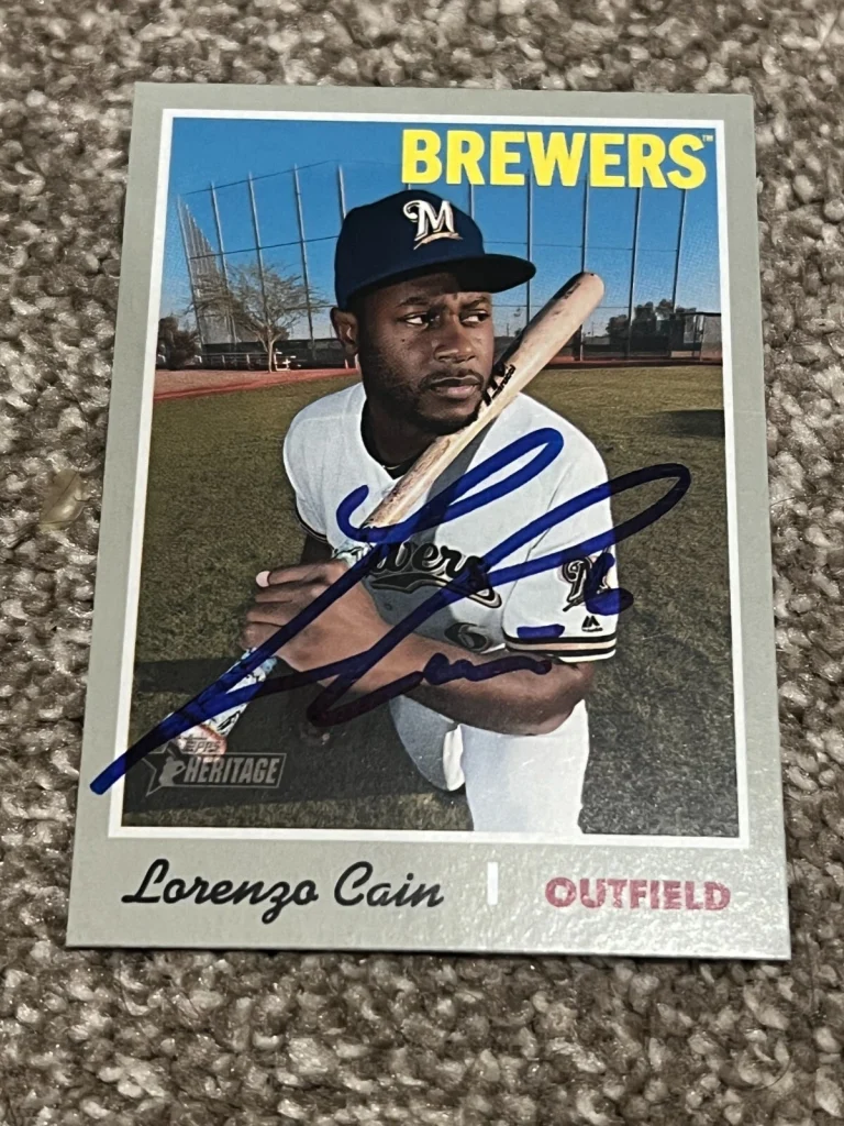 SIGNED BASEBALL CARD AUTO LORENZO CAIN TOPPS HERITAGE 2019 437 MILWAUKEE BREWERS