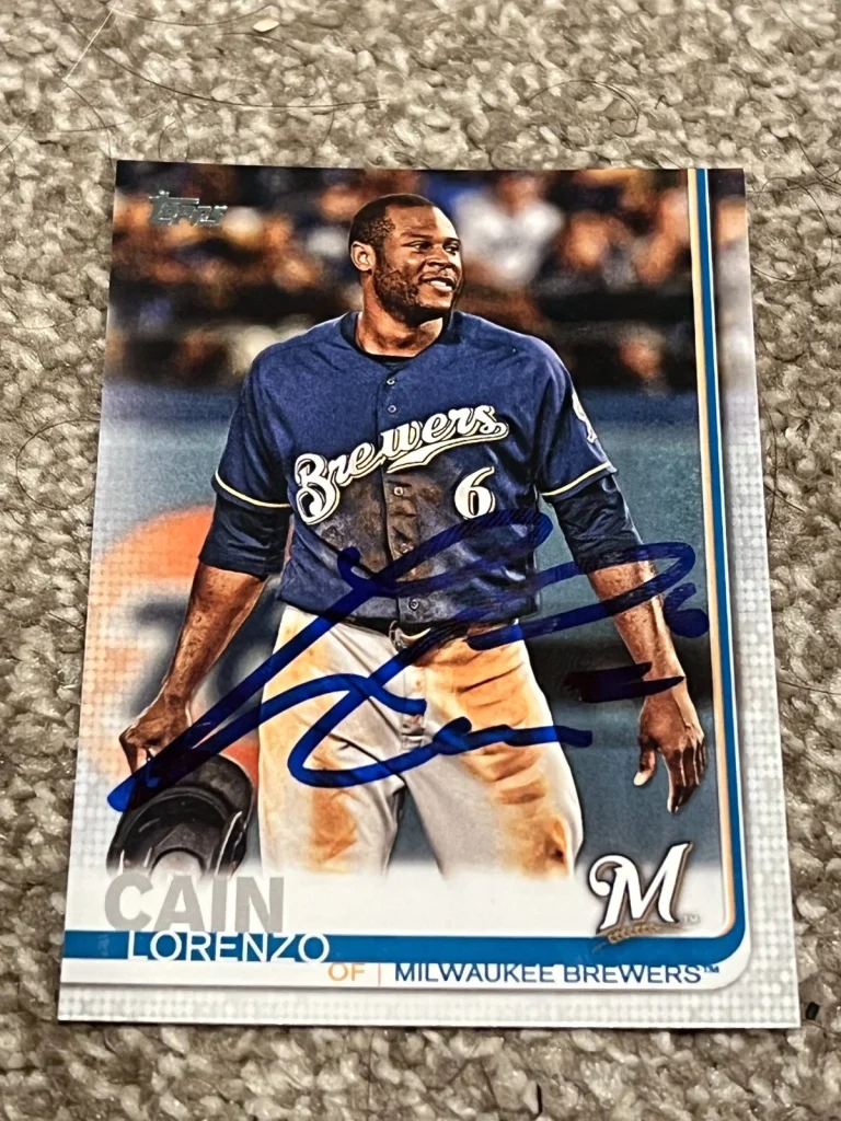 SIGNED BASEBALL CARD AUTO LORENZO CAIN TOPPS MILWAUKEE BREWERS 2019 #330
