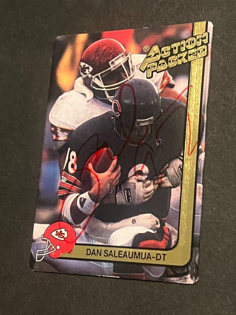 SIGNED FOOTBALL CARD KANSAS CITY CHIEFS DAN SALEAUMUA 1991 ACTION PACKED #112