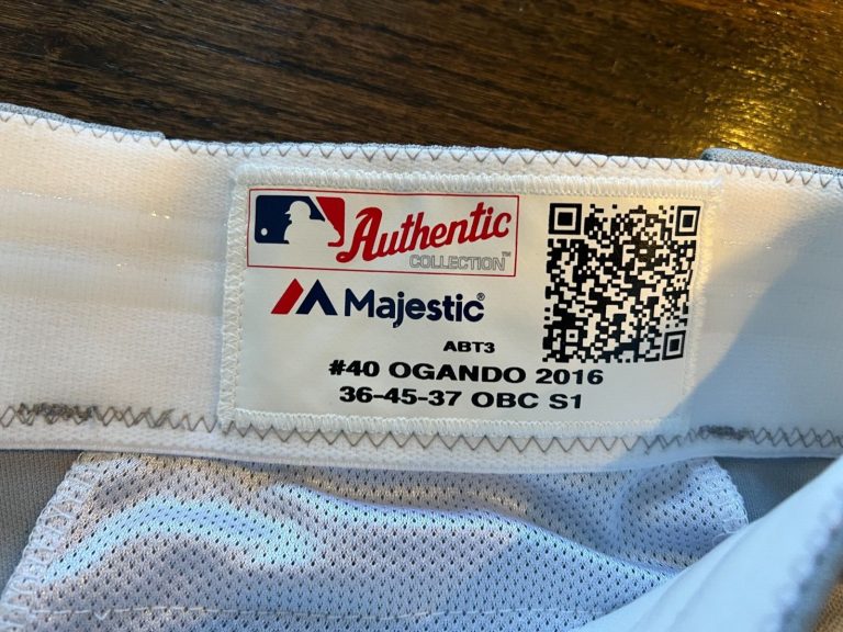 GAME ISSUED BASEBALL PANTS ATLANTA BRAVES TBTC ALEXI OGANDO 2016