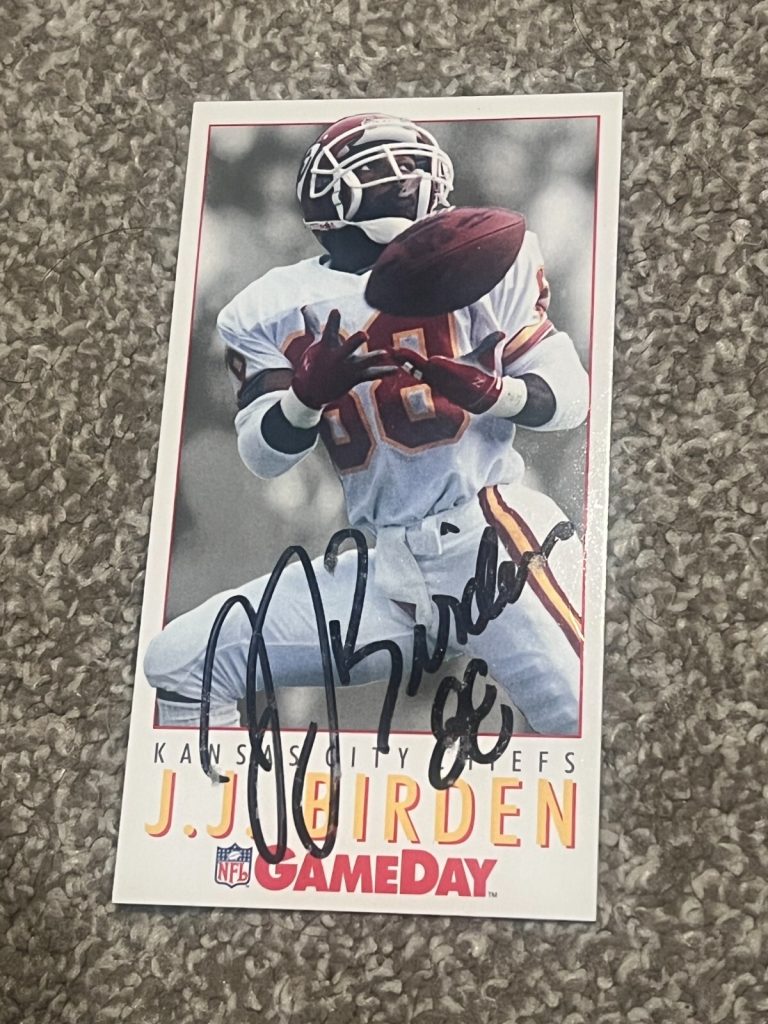 SIGNED FOOTBALL CARD AUTO KANSAS CITY CHIEFS  1992 FLEER GAMEDAY JJ BIRDEN #104