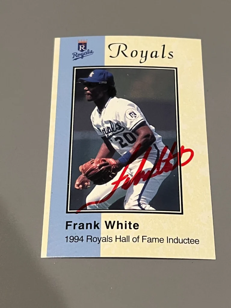 SIGNED BASEBALL CARD AUTO KANSAS CITY ROYALS SGA POSTCARD FRANK WHITE TEAM HOF