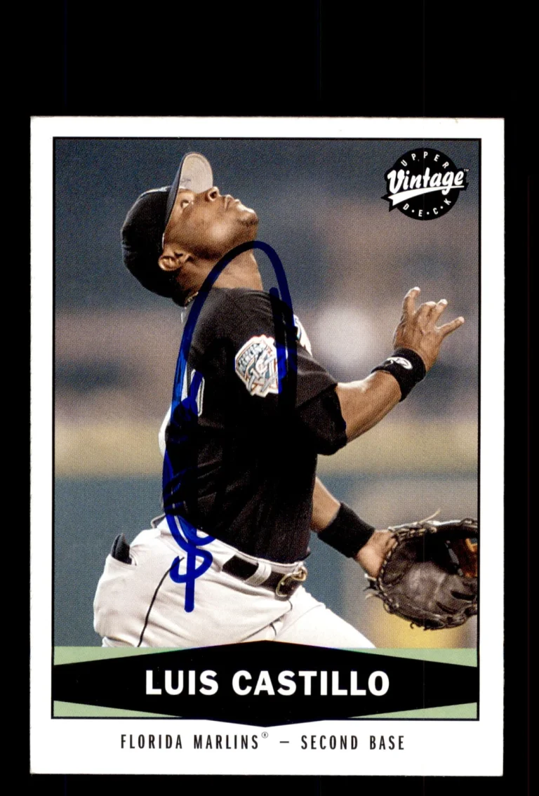 Signed Baseball Card Auto 2004 Upper Deck Vintage #165 Luis Castillo Marlins