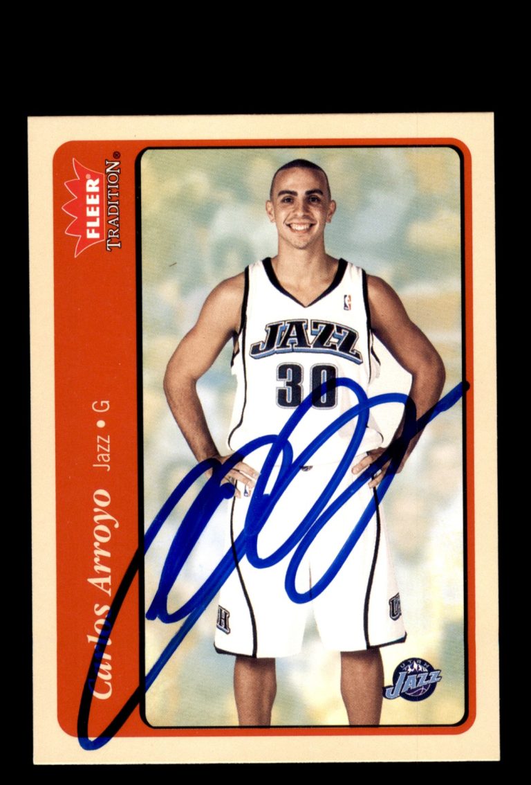 Signed Basketball Card Auto Carlos Arroyo 2004-05 Fleer Tradition #59 Utah Jazz