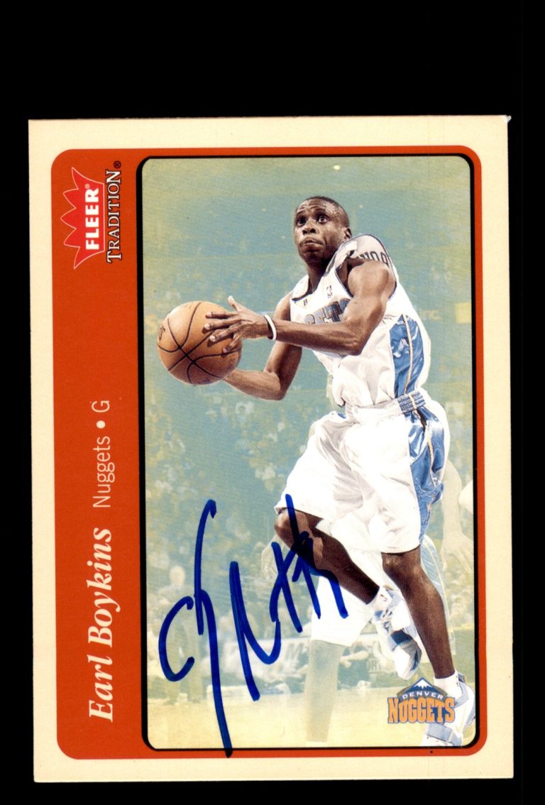 Signed Basketball Card Auto Earl Boykins 2004-05 Fleer Tradition #141 Nuggets