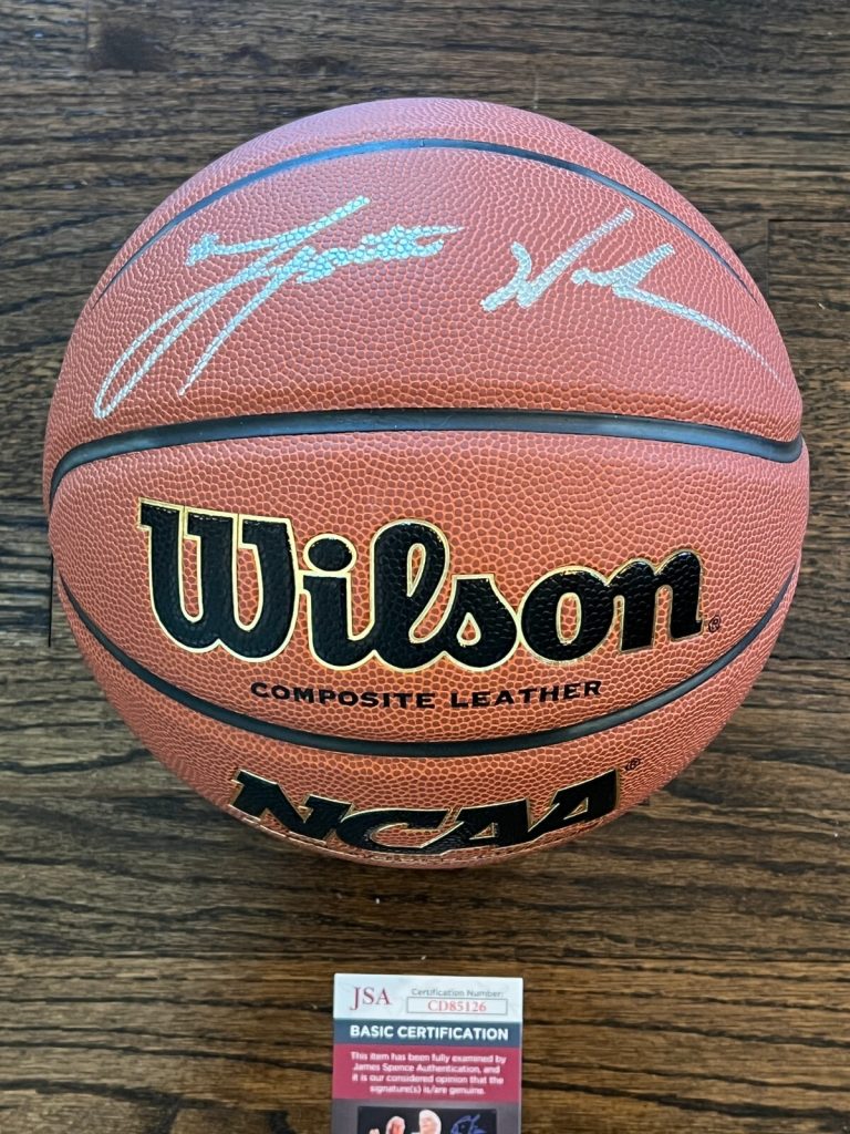 LYNETTE WOODARD SIGNED BASKETBALL AUTO WNBA NCAA STAR KU JAYHAWKS HOF JSA COA