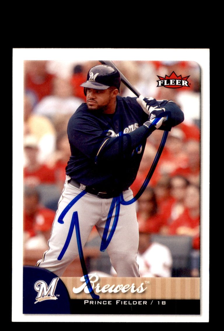 Signed Baseball Card Auto Prince Fielder 2007 Fleer #151 Milwaukee Brewers