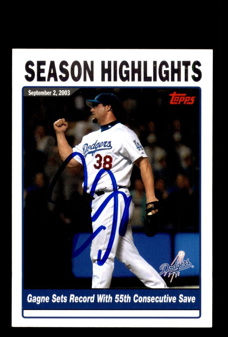 Signed Baseball Card Auto Eric Gagne 2004 Topps #336 Los Angeles Dodgers