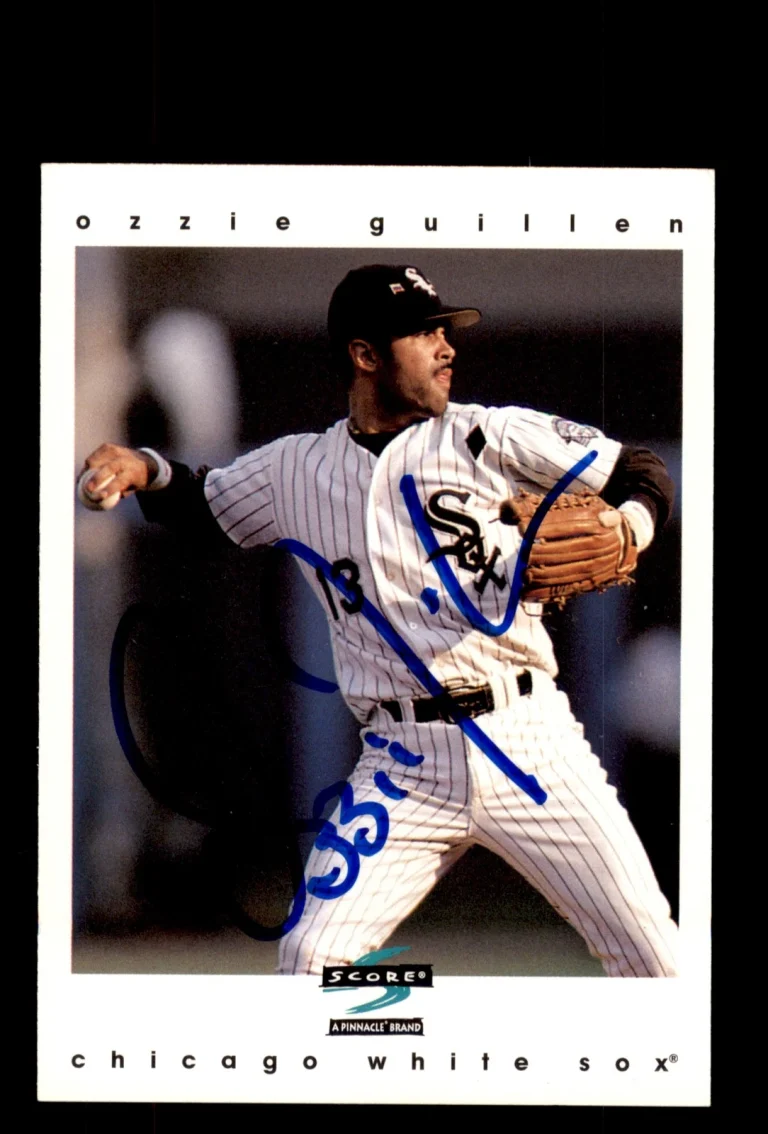 Signed Baseball Card Auto Ozzie Guillen 1997 Score #160 Chicago White Sox
