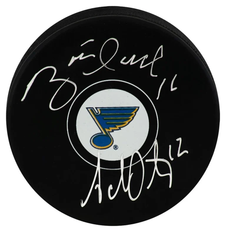 Brett Hull & Adam Oates Signed St. Louis Blues Logo Hockey Puck - (SCHWARTZ COA)