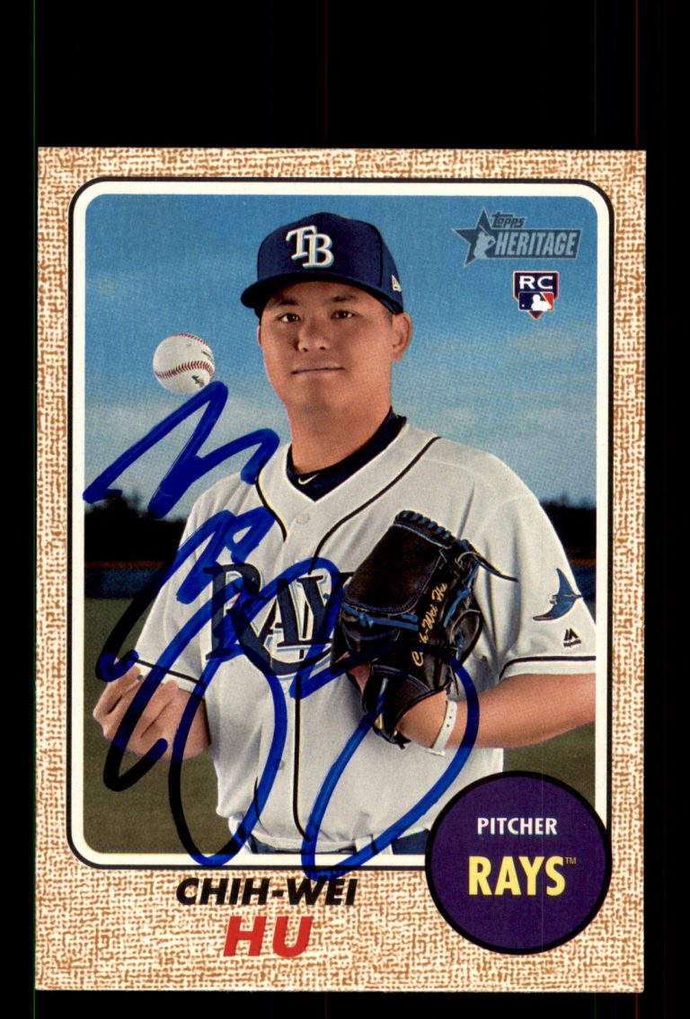 Signed Baseball Card Auto Chih-Wei Hu 2017 Topps Heritage #645 Tampa Bay Rays