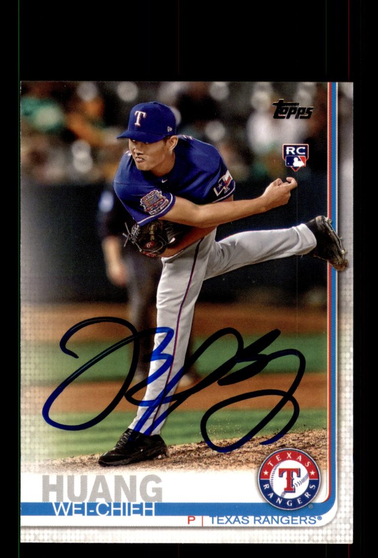 Signed Baseball Card Auto Wei-Chieh Huang 2019 Topps Update #US212 Texas Rangers