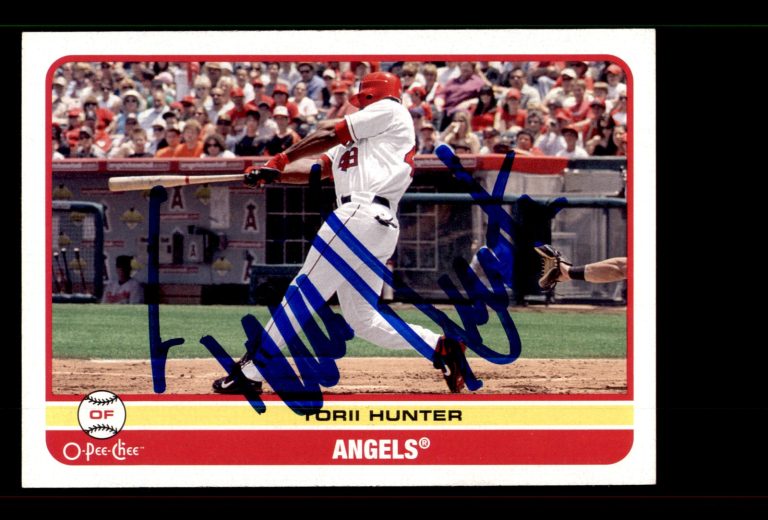 Signed Baseball Card Auto Torii Hunter 2009 O-Pee-Chee #28 Los Angeles Angels