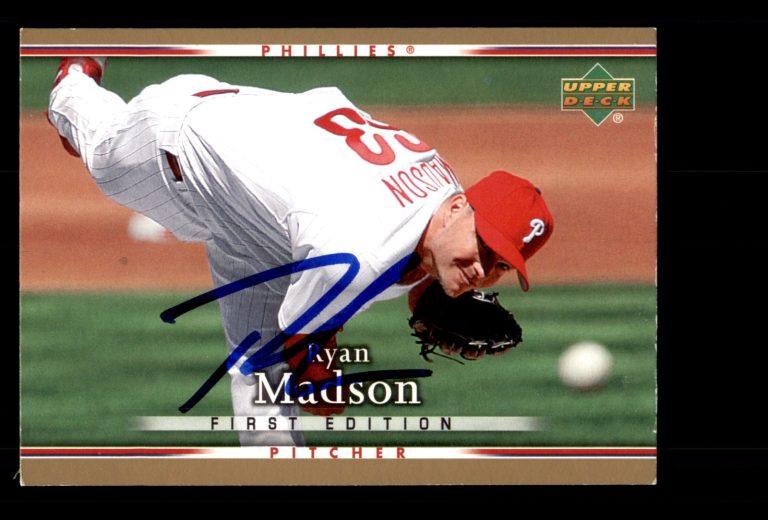 Signed Baseball Card Auto Ryan Madson 2007 Upper Deck First Edition #257
