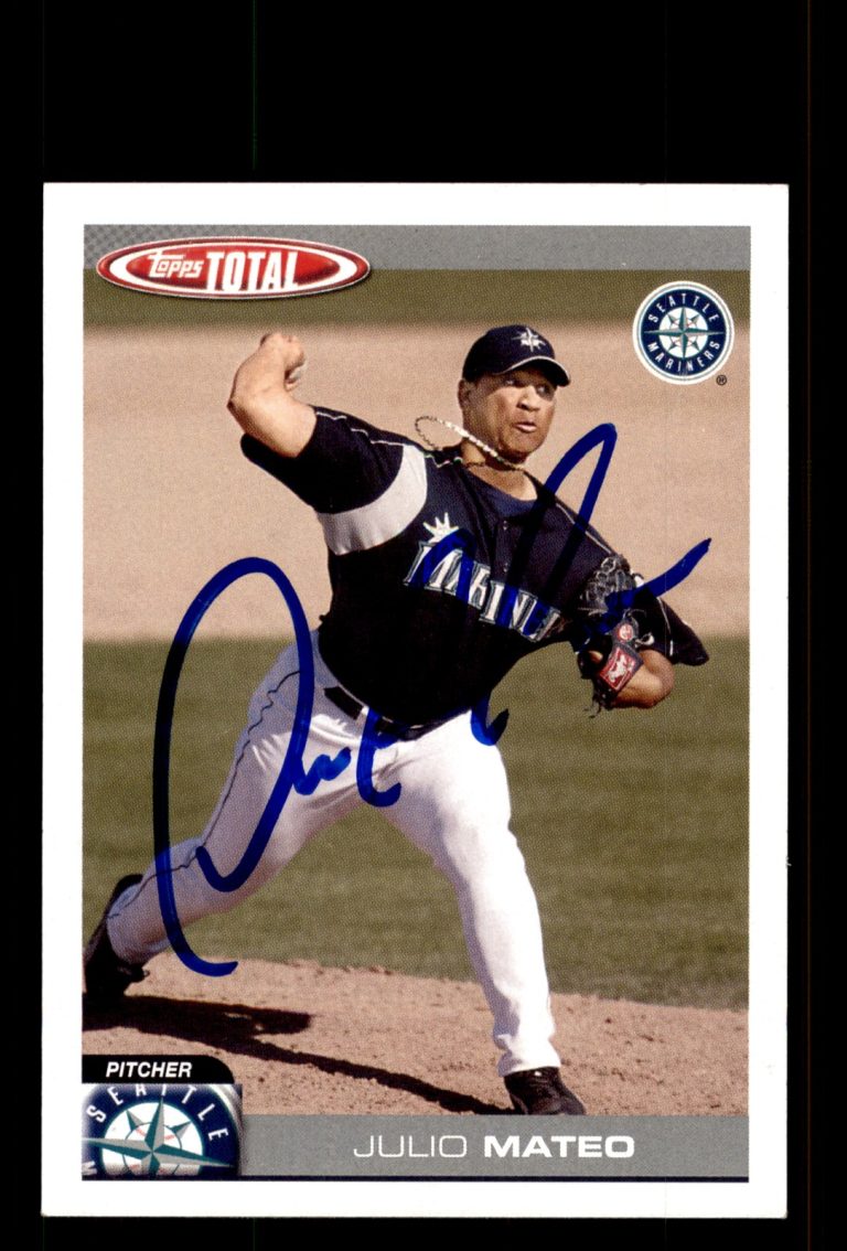 Signed Baseball Card Auto Julio Mateo 2004 Topps Total #132 Seattle Mariners