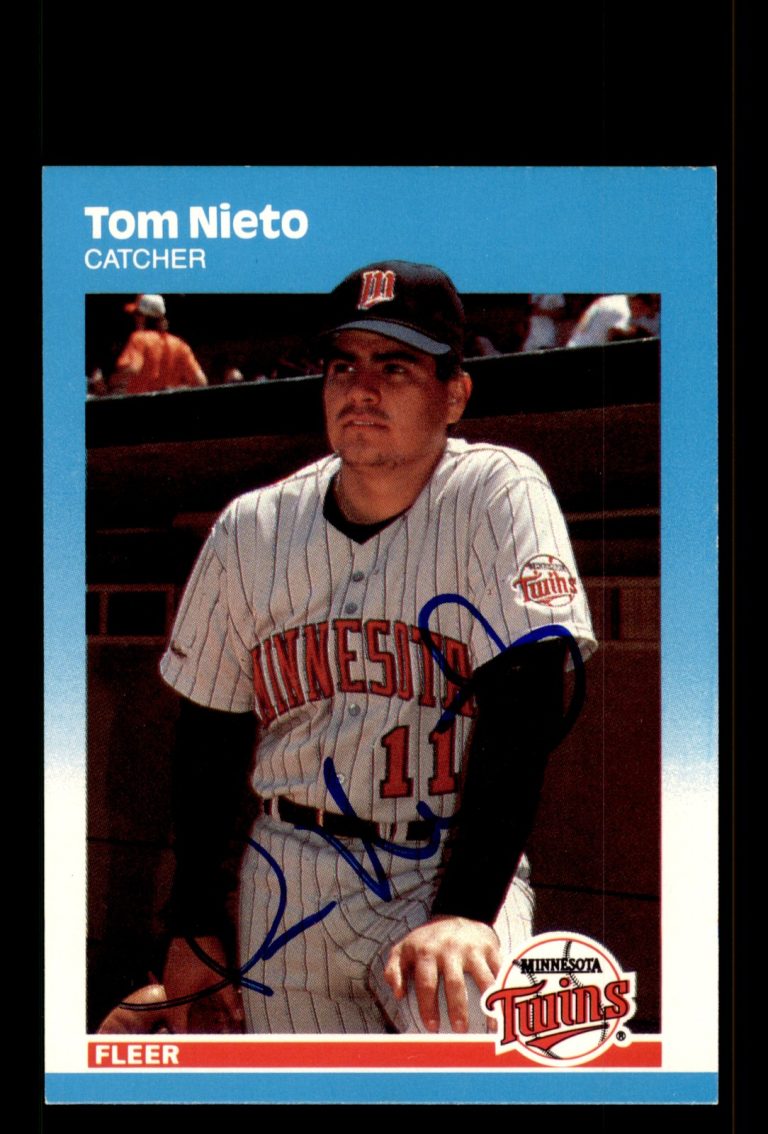 Signed Baseball Card Auto Tom Nieto 1987 Fleer Update #U-88 Minnesota Twins