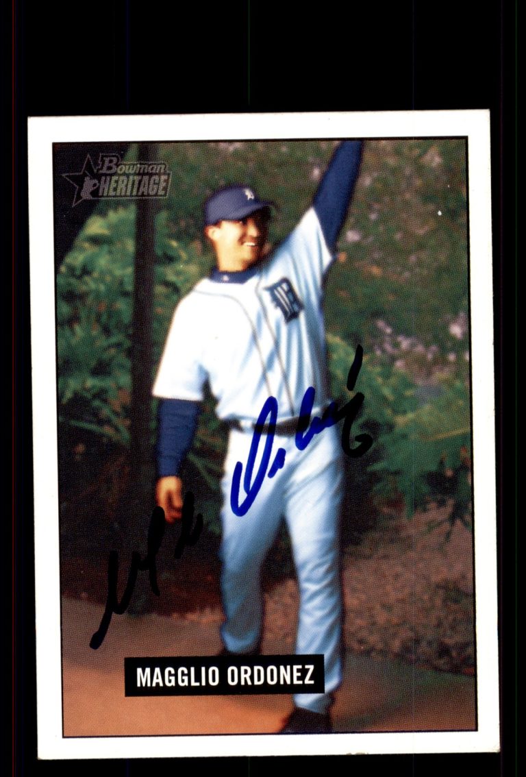 Signed Baseball Card Auto Magglio Ordonez 2005 Bowman Heritage #23 Tigers