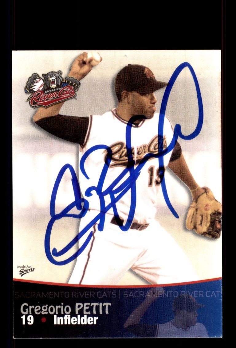 Signed Baseball Card Auto Gregorio Petit 2009 MultiAd Sacramento River Cats
