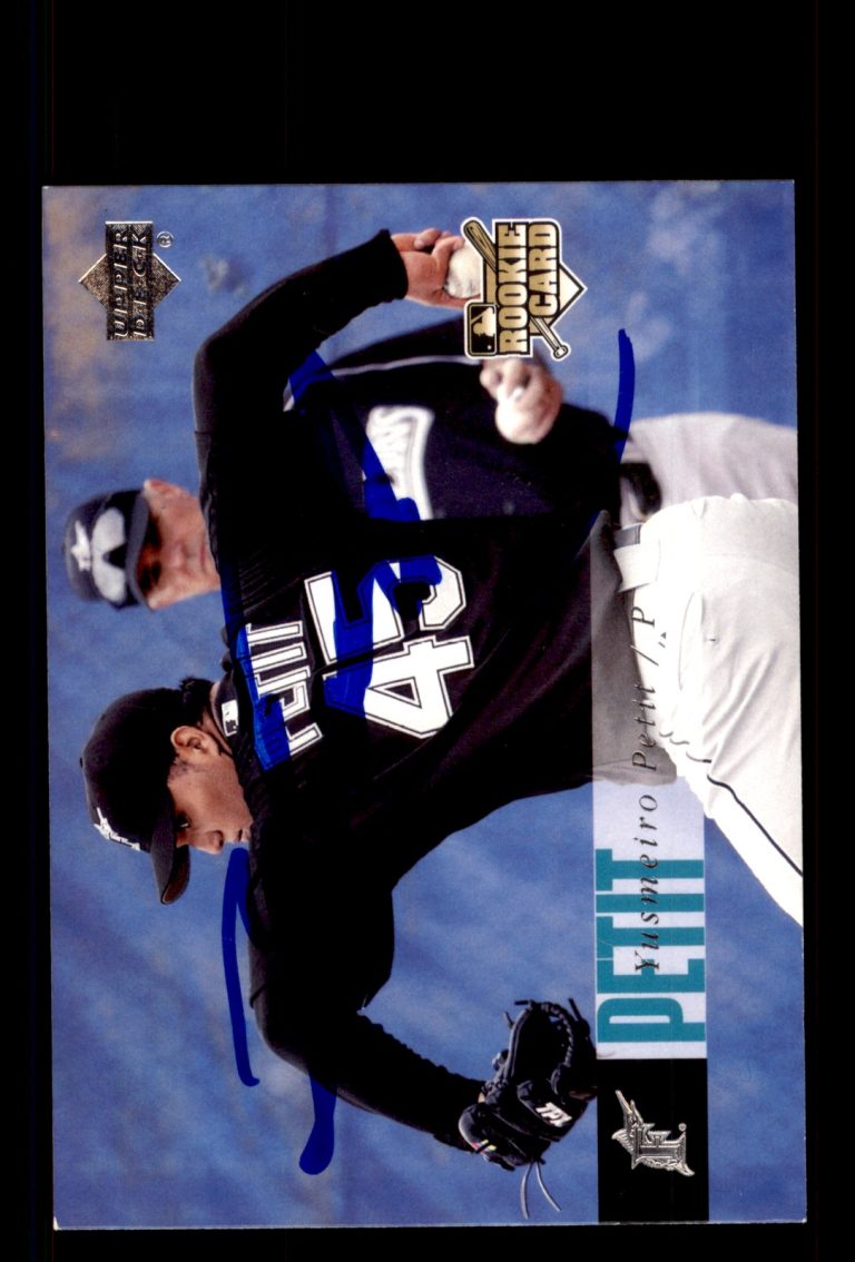 Signed Baseball Card Auto Yusmeiro Petit 2006 Upper Deck #928 Florida Marlins