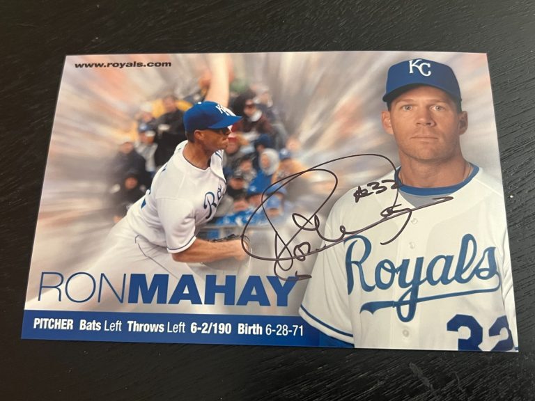 SIGNED BASEBALL POSTCARD AUTO KANSAS CITY ROYALS TI RON MAHAY
