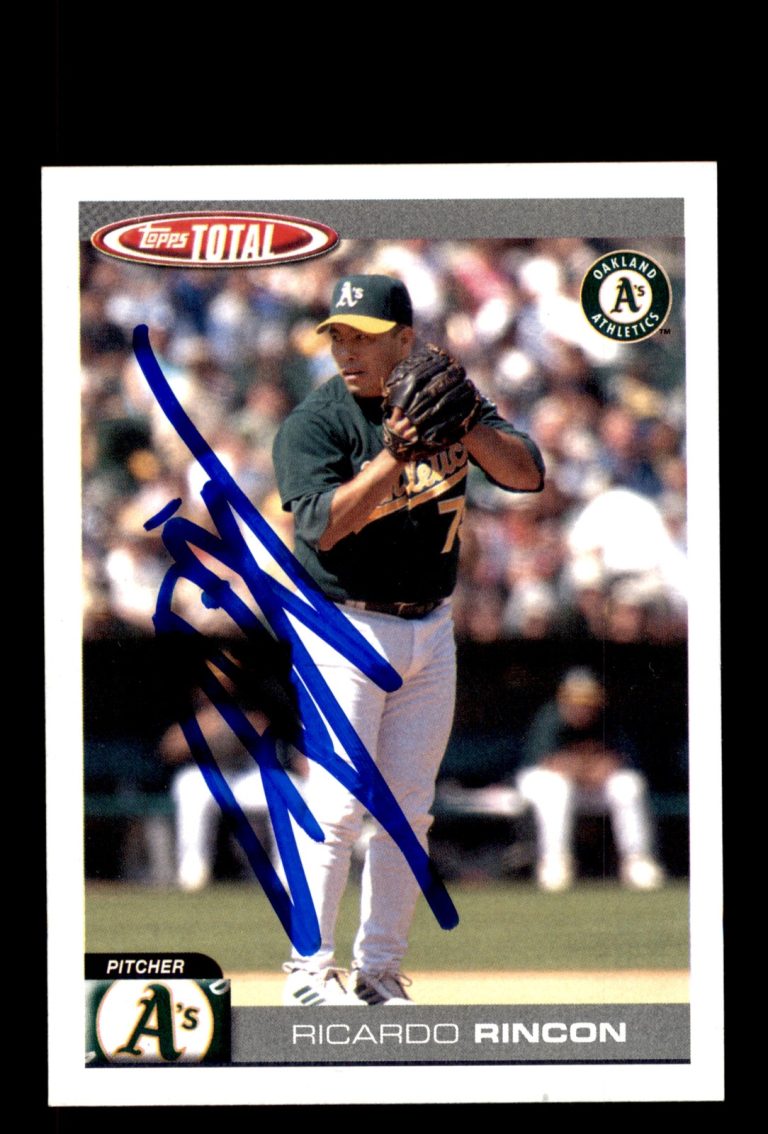 Signed Baseball Card Auto Ricardo Rincon 2004 Topps Total #702 Oakland Athletics
