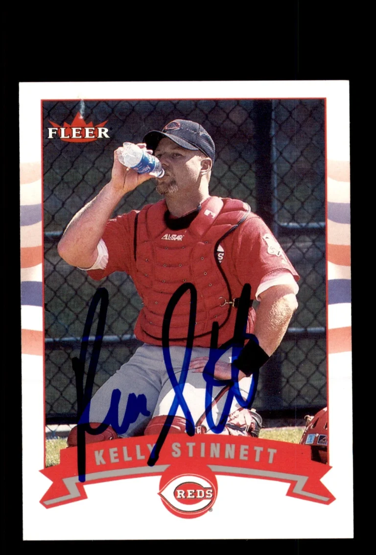 Signed Baseball Card Auto Kelly Stinnett 2002 Fleer #415 Cincinnati Reds