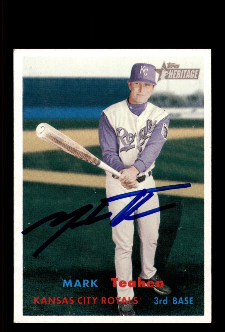 Signed Baseball Card Auto Mark Teahen 2006 Topps Heritage #339 Royals