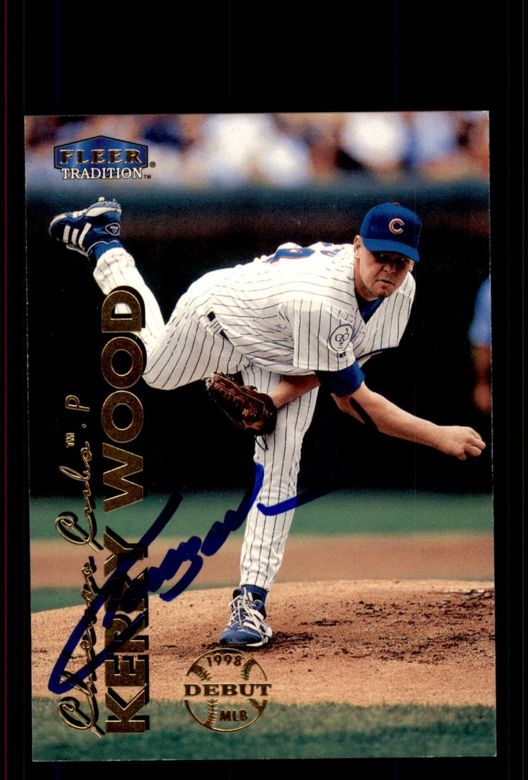 Signed Baseball Card Auto Kerry Wood 1999 Fleer Tradition #4 Chicago Cubs