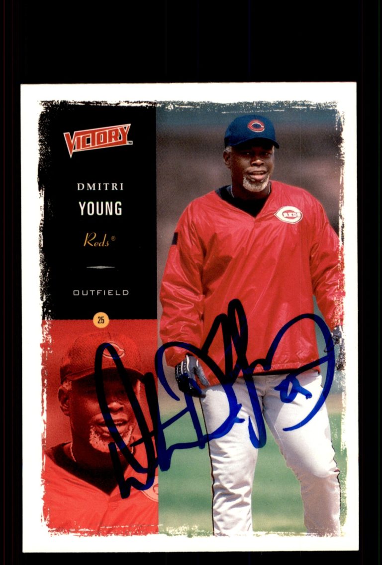 Signed Baseball Card Auto Dmitri Young 2000 Upper Deck Victory #263 Reds