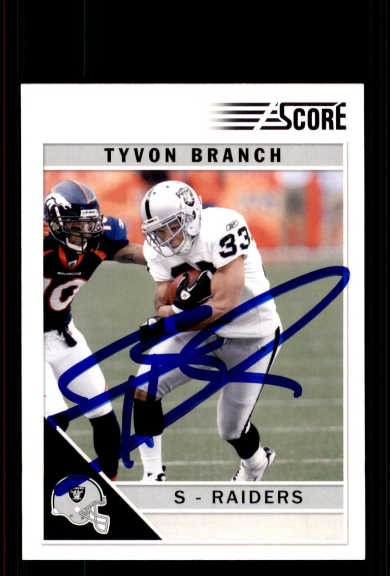 Signed Football Card Auto Tyvon Branch 2011 Score #216 Oakland Raiders
