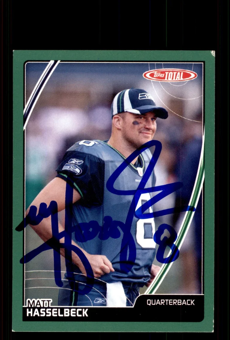 Signed Football Card Auto Matt Hasselbeck 2007 Topps Total #438 Seattle Seahawks