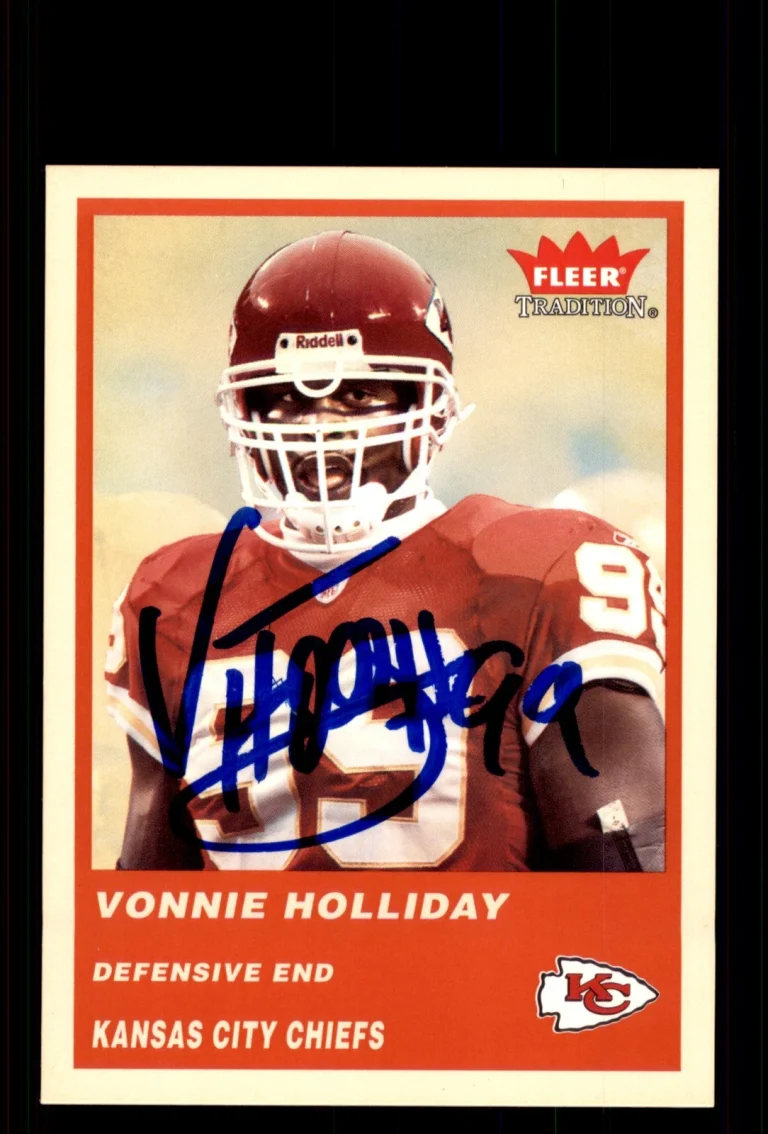 Signed Football Card Auto Vonnie Holliday 2004 Fleer Tradition #303 KC Chiefs