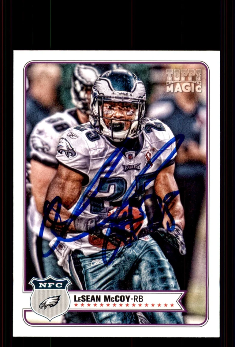 Signed Football Card Auto LeSean McCoy 2012 Topps Magic #30 Philadelphia Eagles