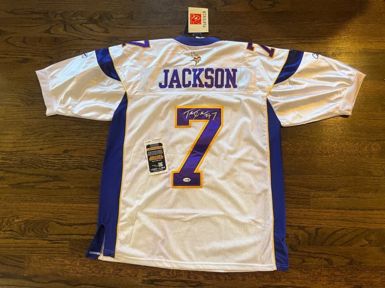 TARVARIS JACKSON SIGNED FOOTBALL JERSEY AUTO MINNESOTA VIKINGS JSA COA D. 2020